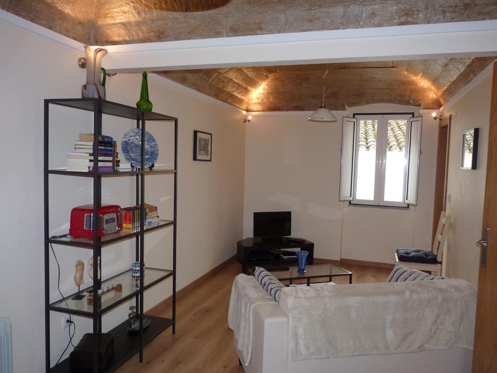 Páteo dos Oliveira - Casa dos Serviçais Évora Extérieur photo